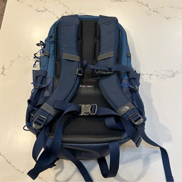 Like New The North Face Borealis Laptop Work School Backpack - Blue Grey - Picture 4 of 8